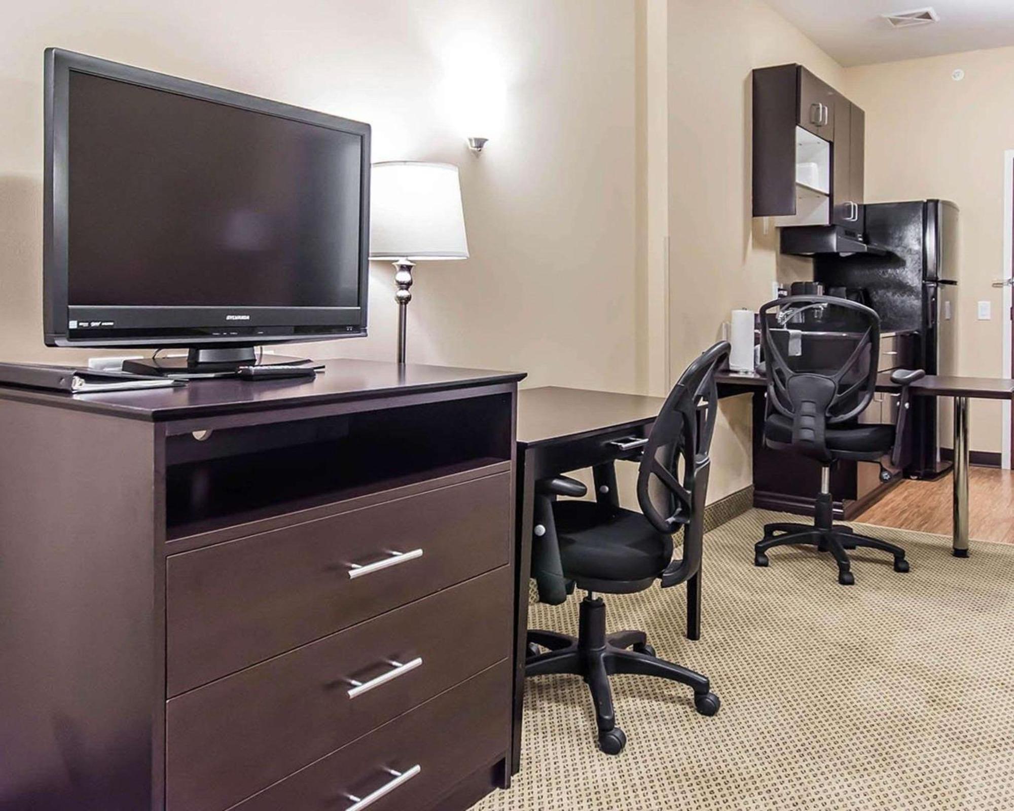 Quality Inn Moncton Extérieur photo