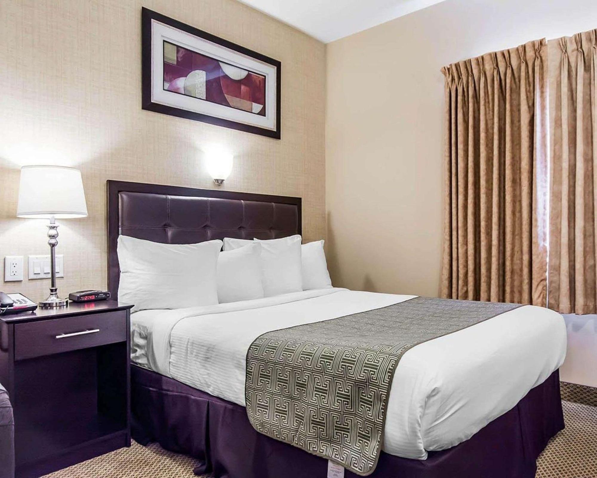 Quality Inn Moncton Extérieur photo