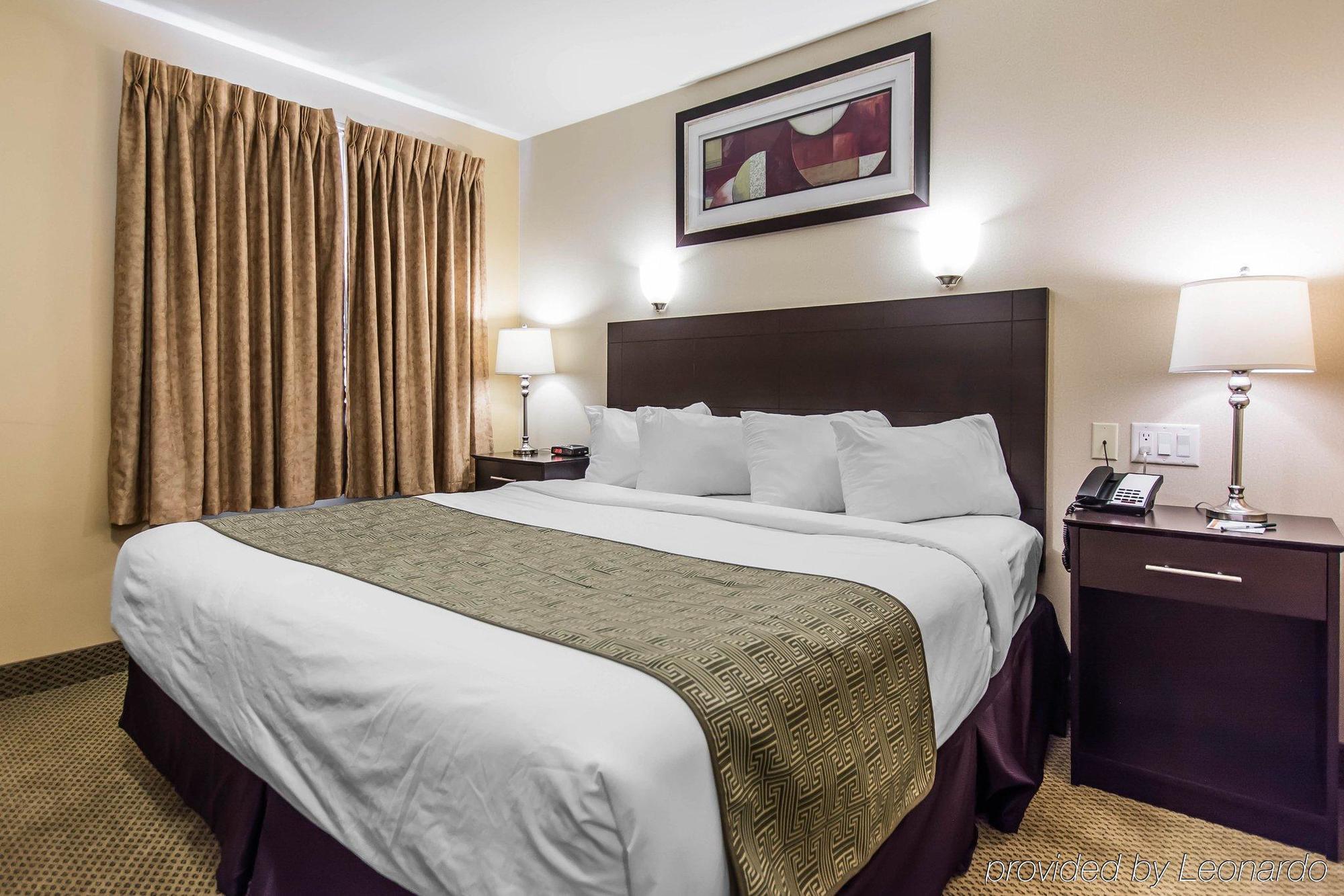Quality Inn Moncton Extérieur photo