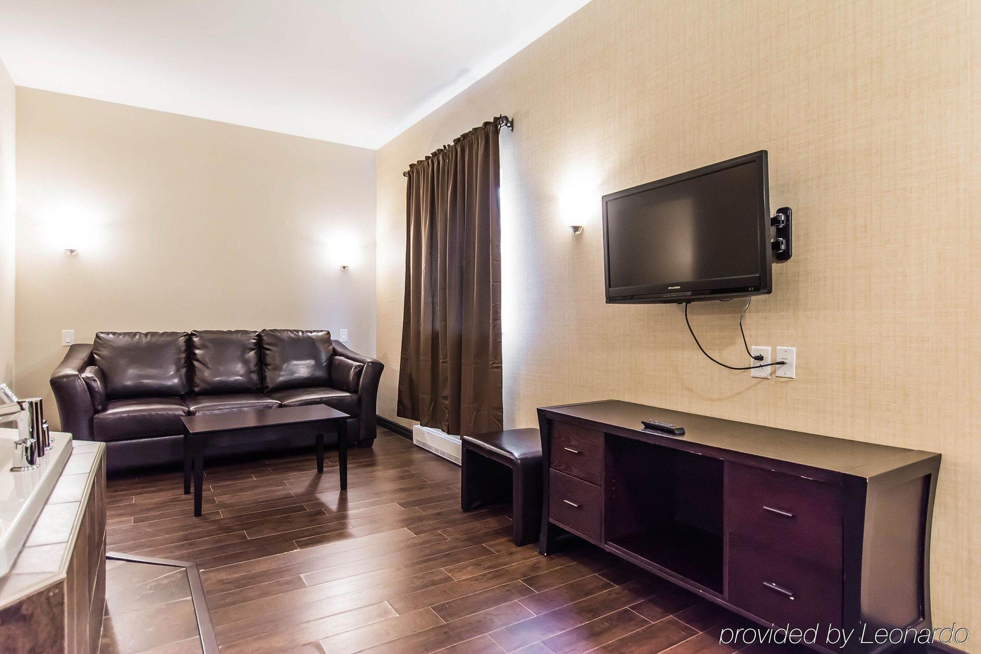 Quality Inn Moncton Extérieur photo